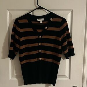 Striped Black and Brown pull over short sleeve sweater